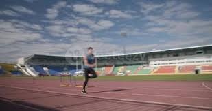 中职联盟如何平衡竞技与商业